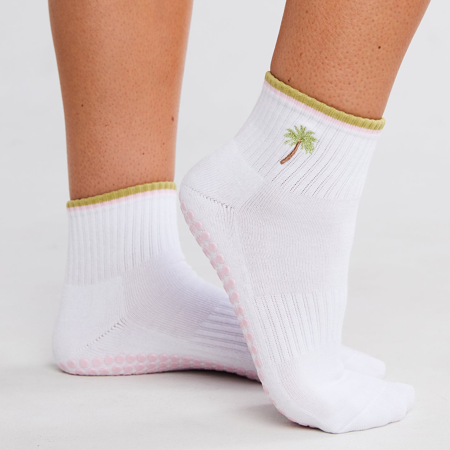 Palm Tree Grip Socks
