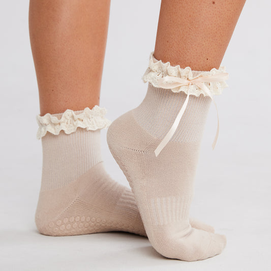 Lace Me Up Grip Socks